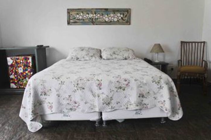 Room 20 of 48