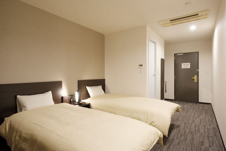 Room 10 of 55