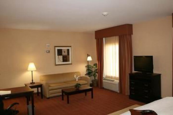 Room 26 of 35