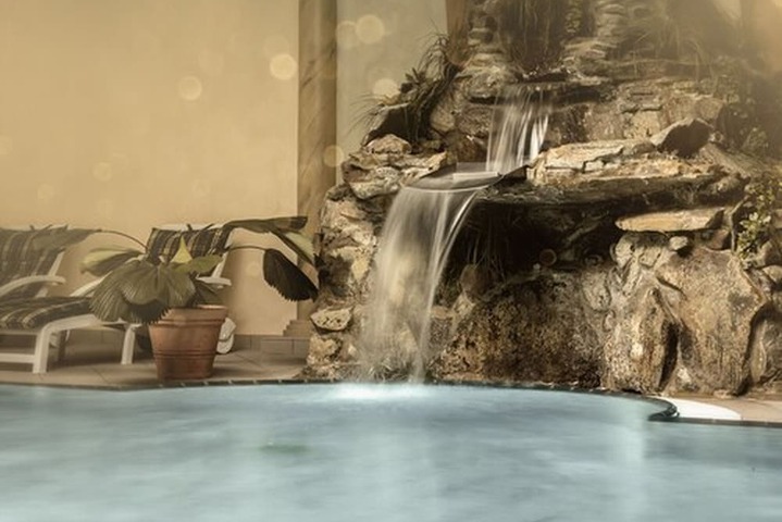 Spa 16 of 23
