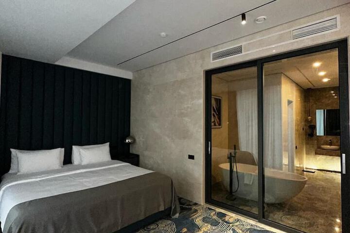 Room 58 of 130