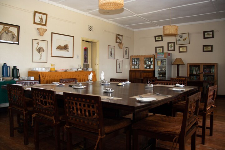 Dining 55 of 115