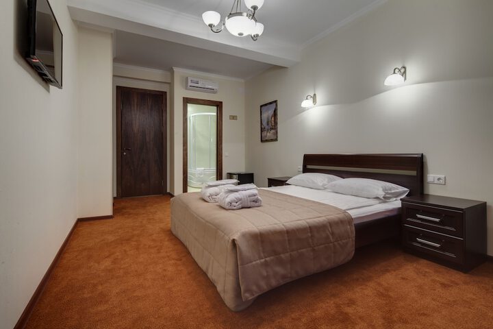 Room 10 of 59