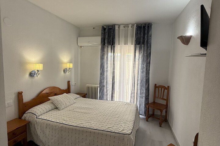 Room 50 of 127