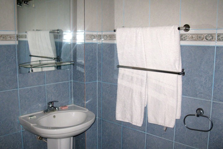 Room 10 of 15