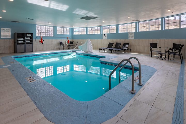 Pools & Facilities