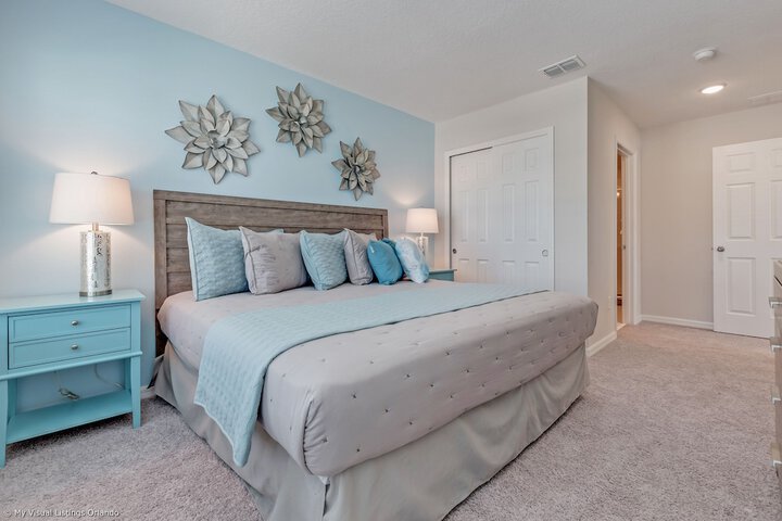 Room 11 of 55