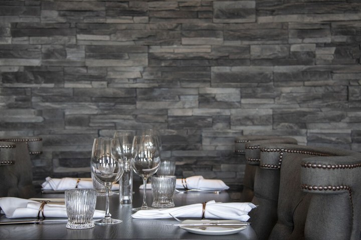 Dining 52 of 85