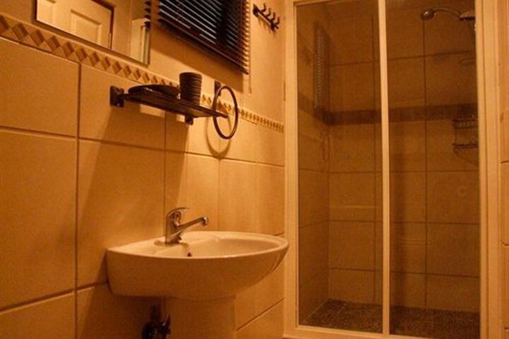 Room 20 of 48