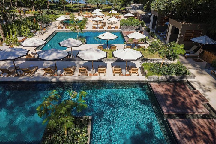 Pool 119 of 252