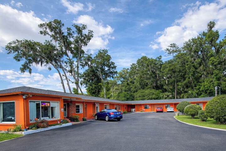 Image of Stevens Motel by Capital O Ocala US 27