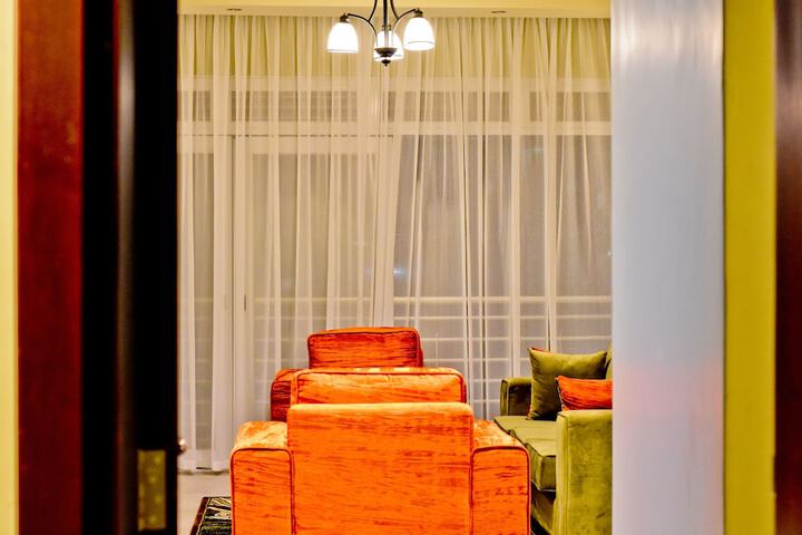 Room 16 of 30