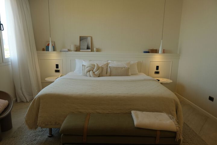 Room 18 of 62