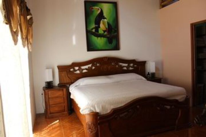 Room 47 of 163