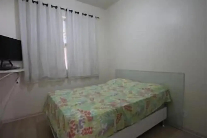 Room 8 of 21