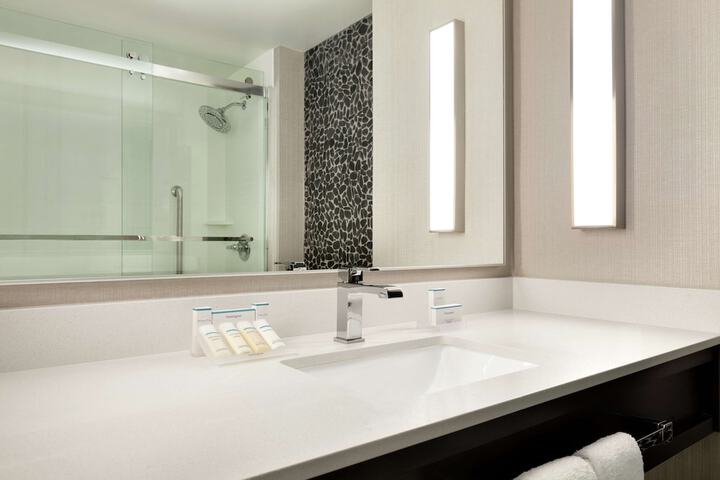 Bathroom shower