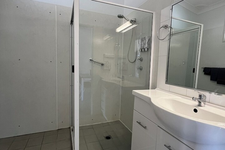Clean Restrooms