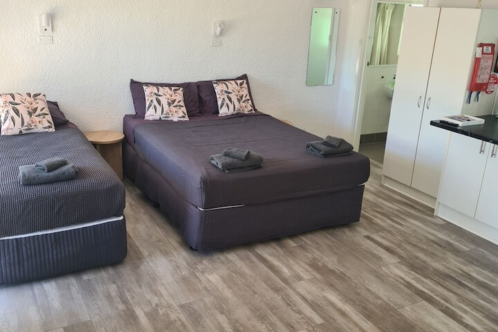 Room 8 of 36