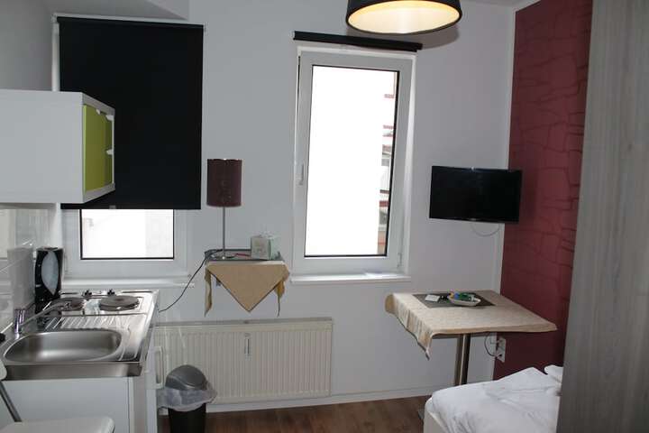 Room 5 of 34