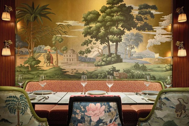 Dining 37 of 63
