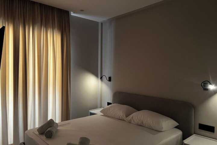Room 26 of 71