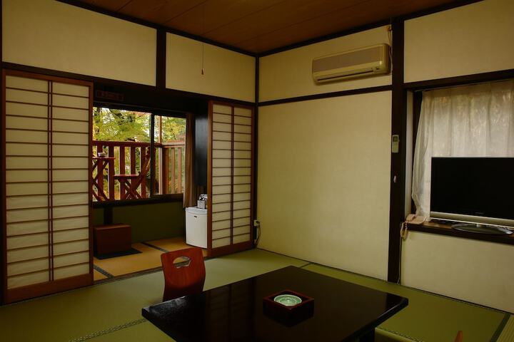 Room 9 of 57