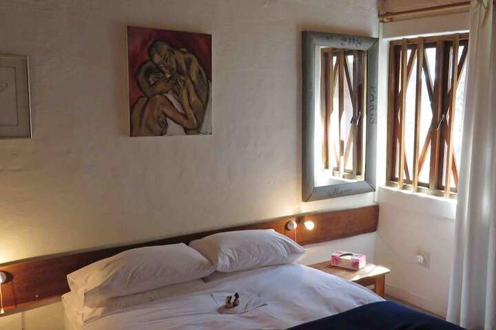 Room 12 of 46