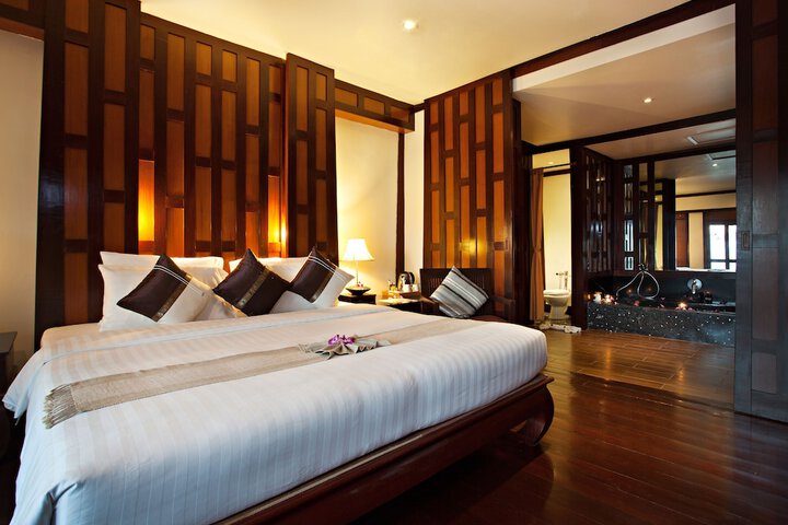 Room 3 of 48