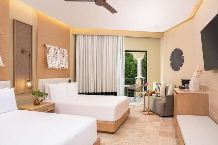 Room 20 of 121