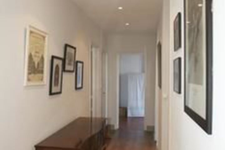 Room 18 of 21