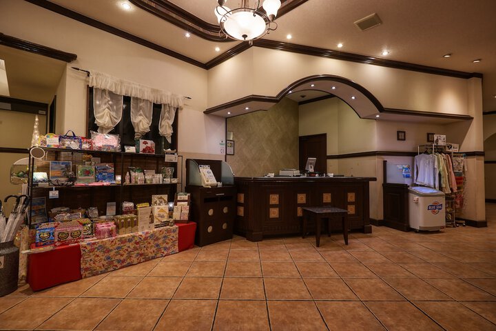 Hotel Interior 8 of 97