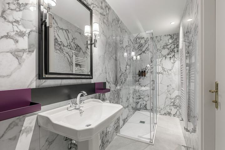 Bath Photo