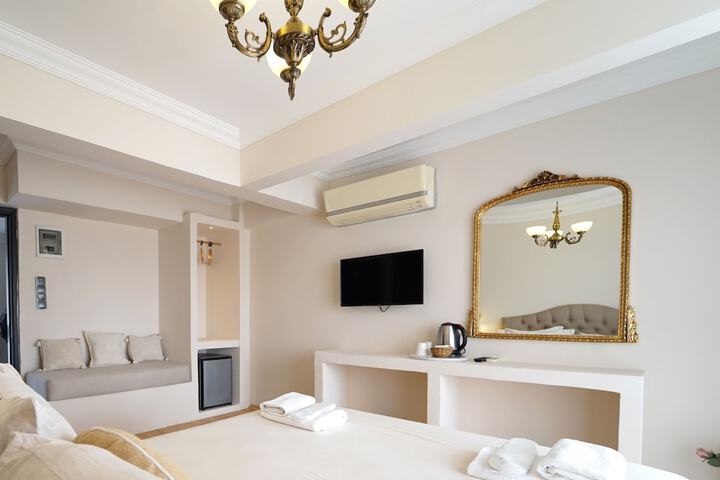 Room 12 of 59