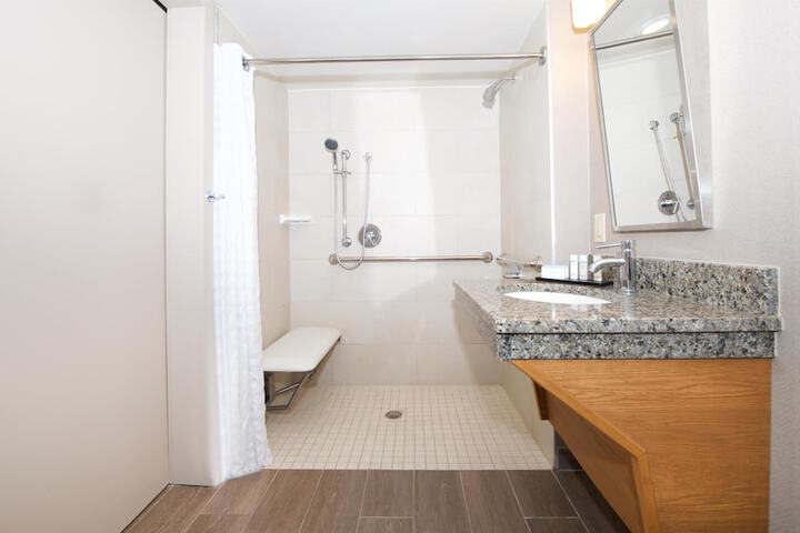 Bathroom shower
