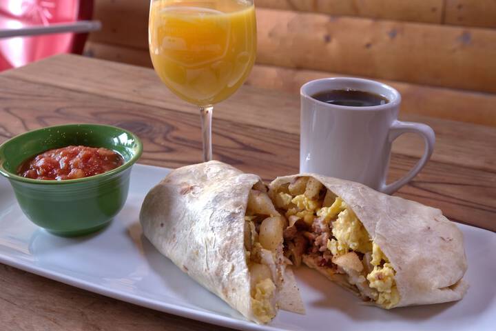 Breakfast/Coffee Service 85 of 147