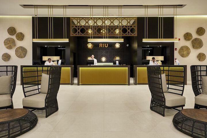 Hotel Interior 5 of 120