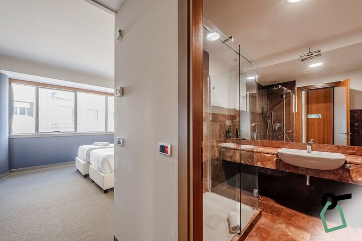 Room 20 of 56