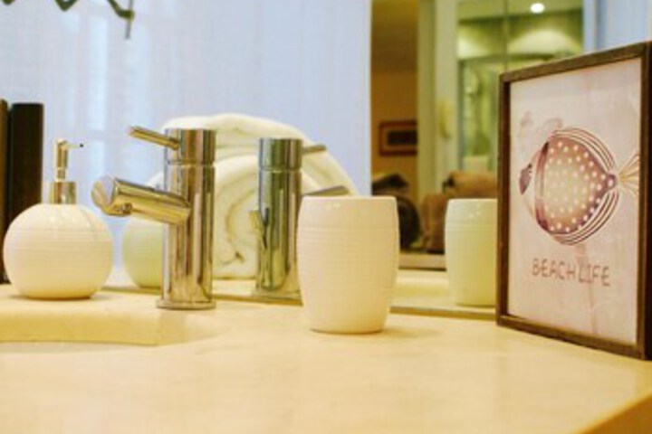 Room 148 of 274