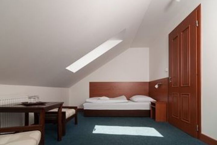 Room 22 of 57