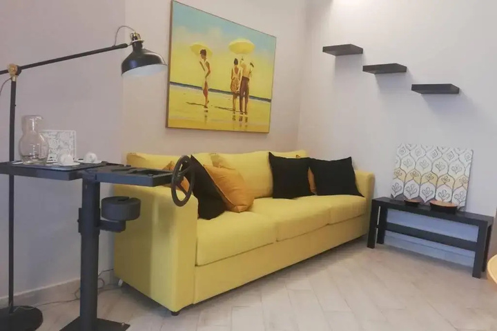 Room 2 of 13