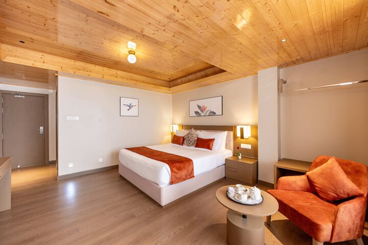 Room 21 of 51