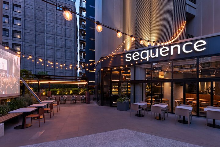 Image of Sequence Suidobashi Tokyo