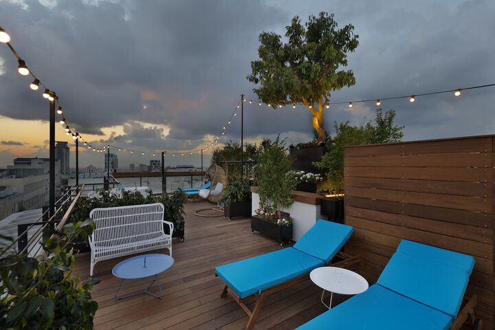Terrace/Patio 36 of 37