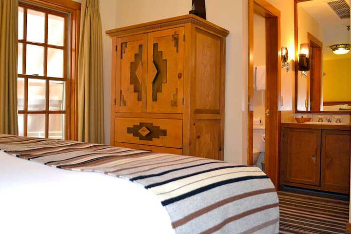 Room 12 of 54