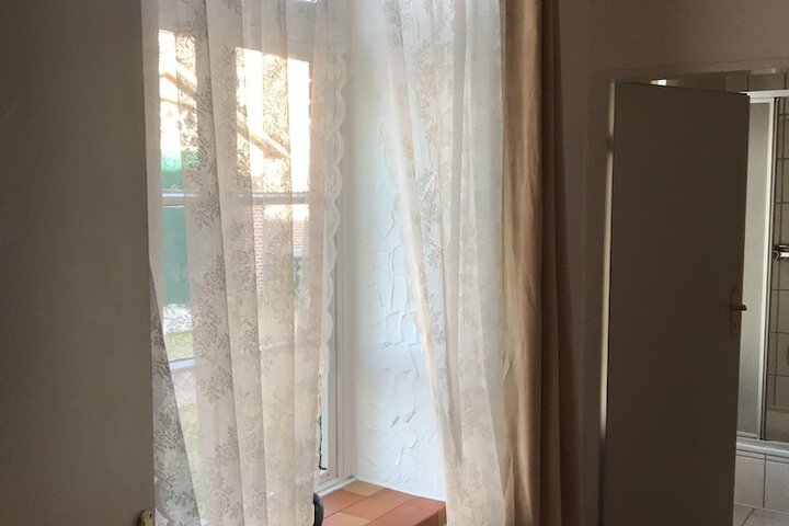 Room 38 of 117