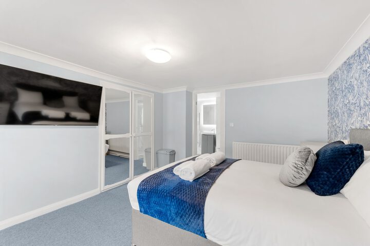 Room 5 of 29