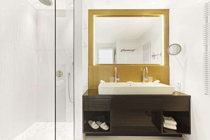 Bath Interior