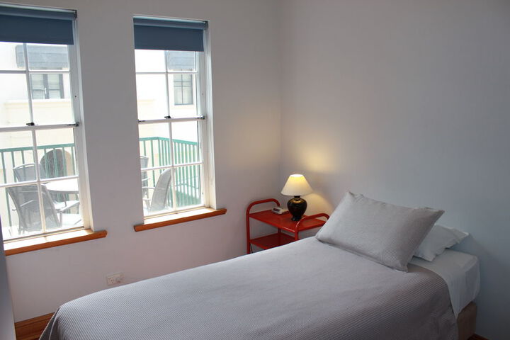 Room 5 of 19