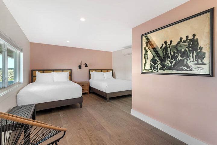 Room 21 of 53