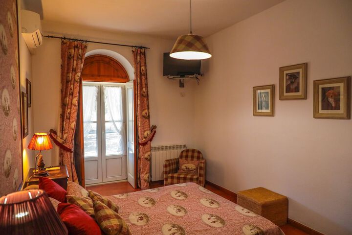 Room 12 of 60
